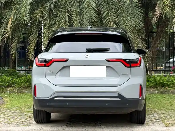 NIO ES6 2019
