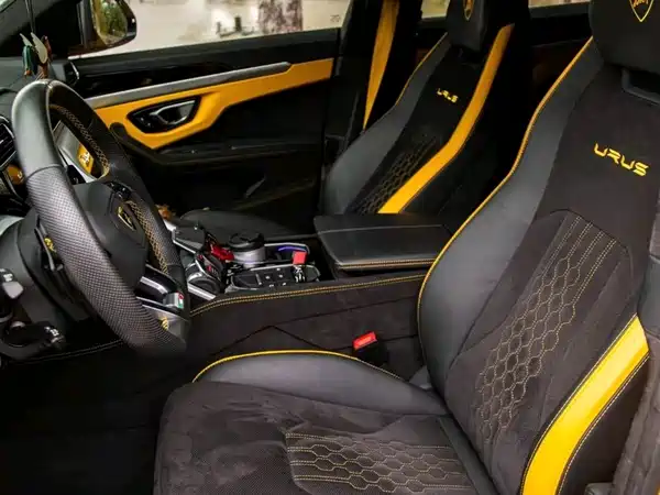 Lamborghini Urus 2024