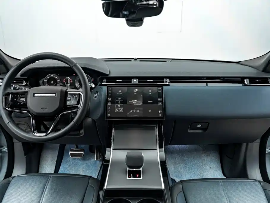 Land Rover Range Rover Velar 2024 — фото 27