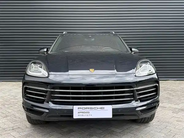 Porsche Cayenne 2021