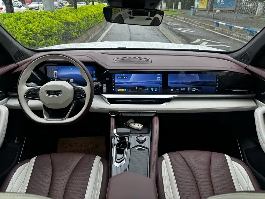 Geely Xingyue L 2022 — фото 14