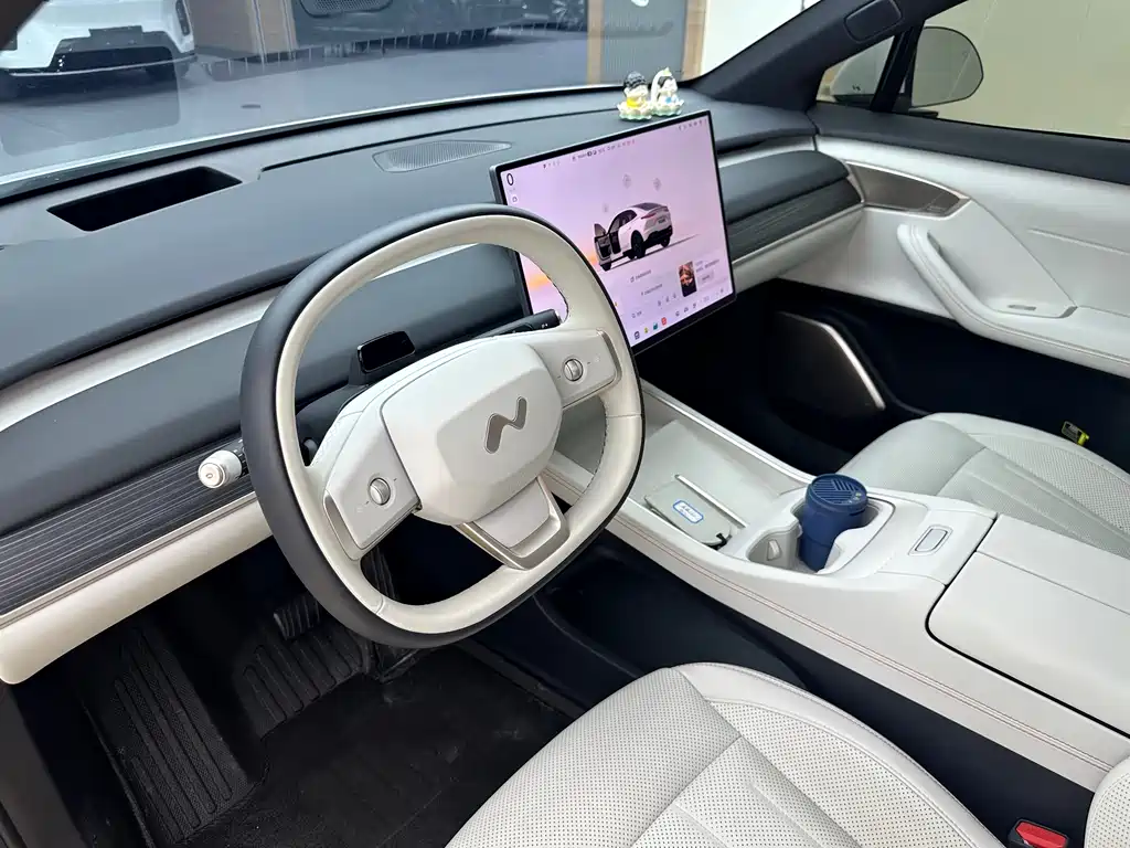 ONVO L60 2025
