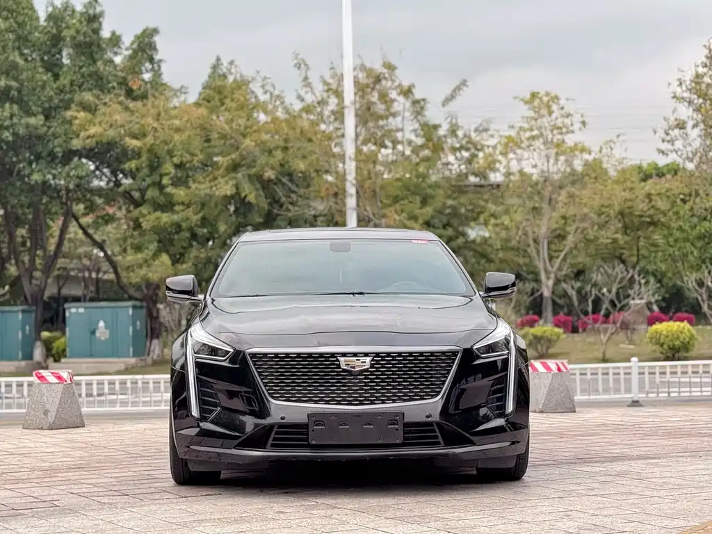 Cadillac CT6 2021 — фото 2
