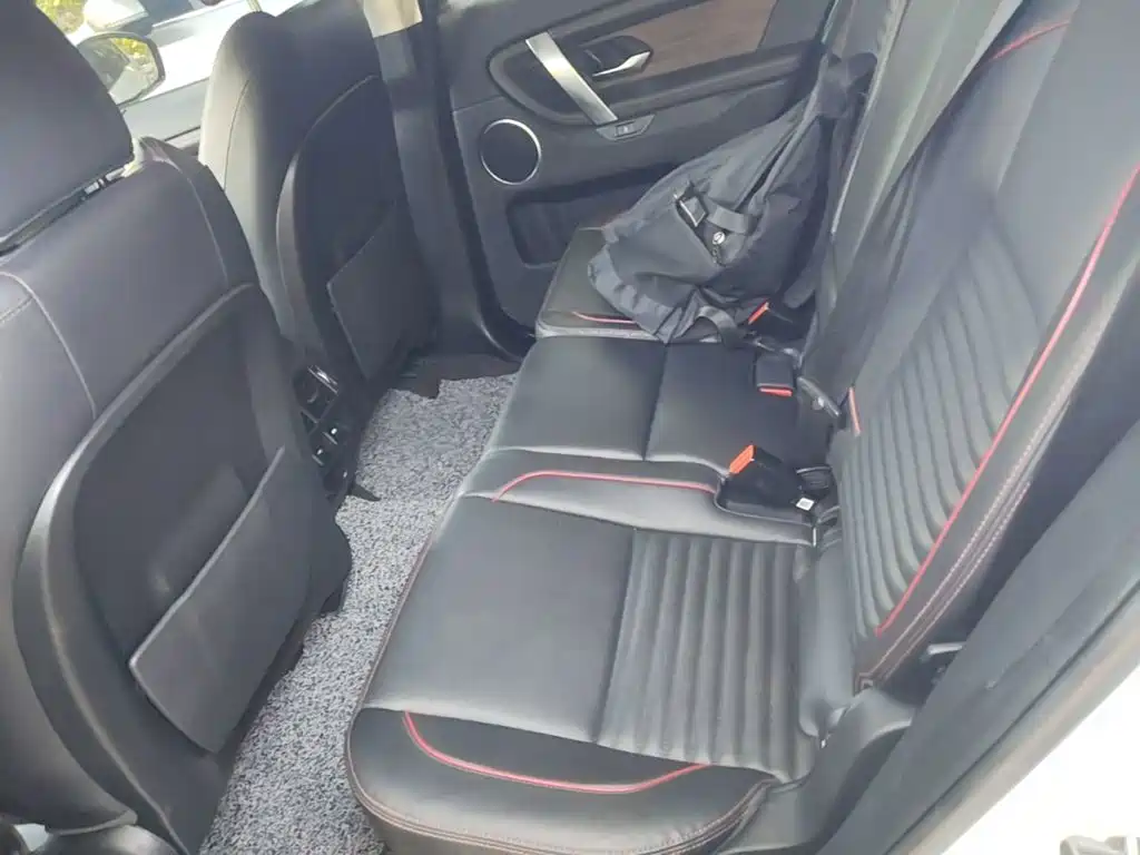 Land Rover Discovery Sport 2021 — фото 17