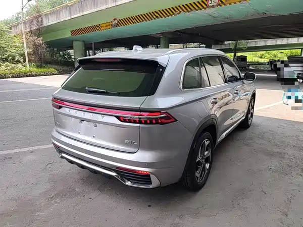 Geely Xingyue L 2024
