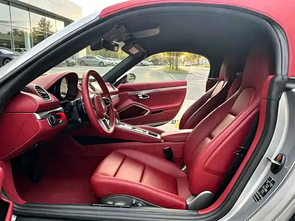Porsche 718 2023