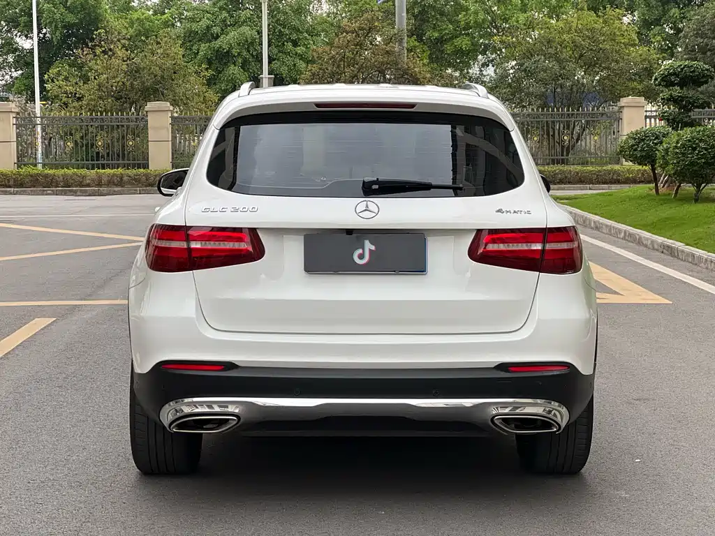 Mercedes-Benz GLC 2017 — фото 3