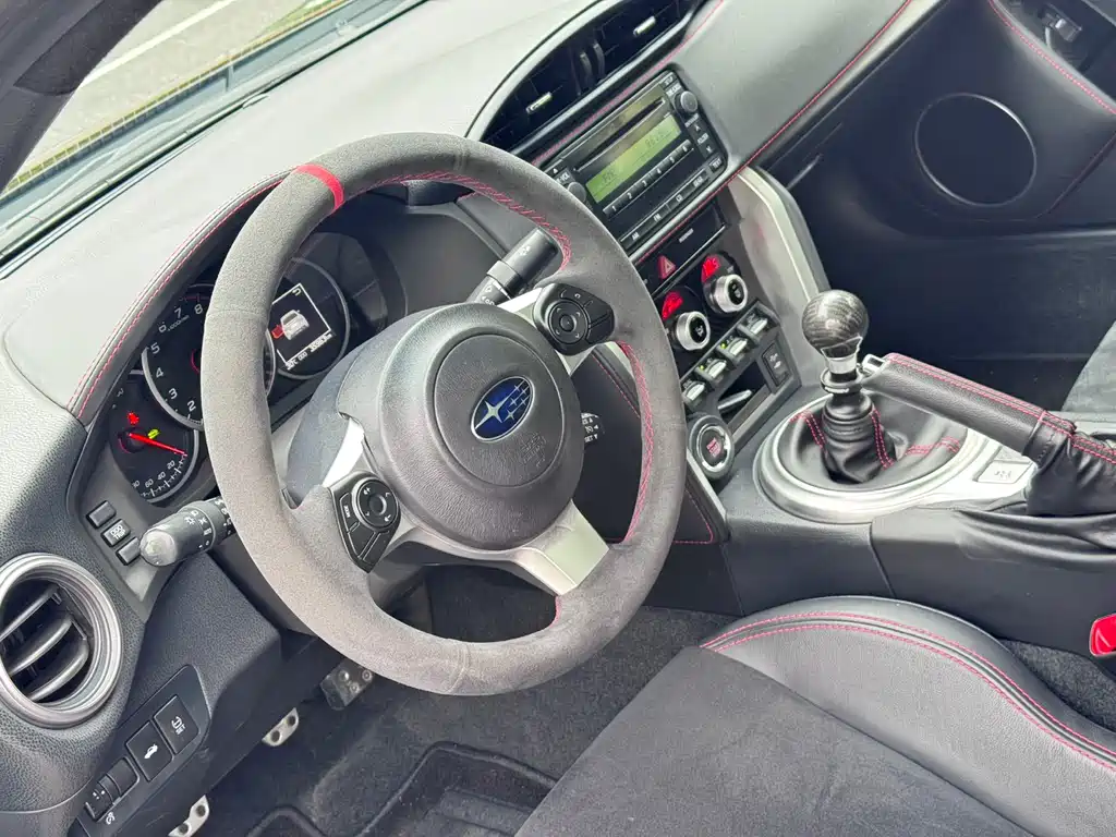 Subaru BRZ 2019 — фото 9