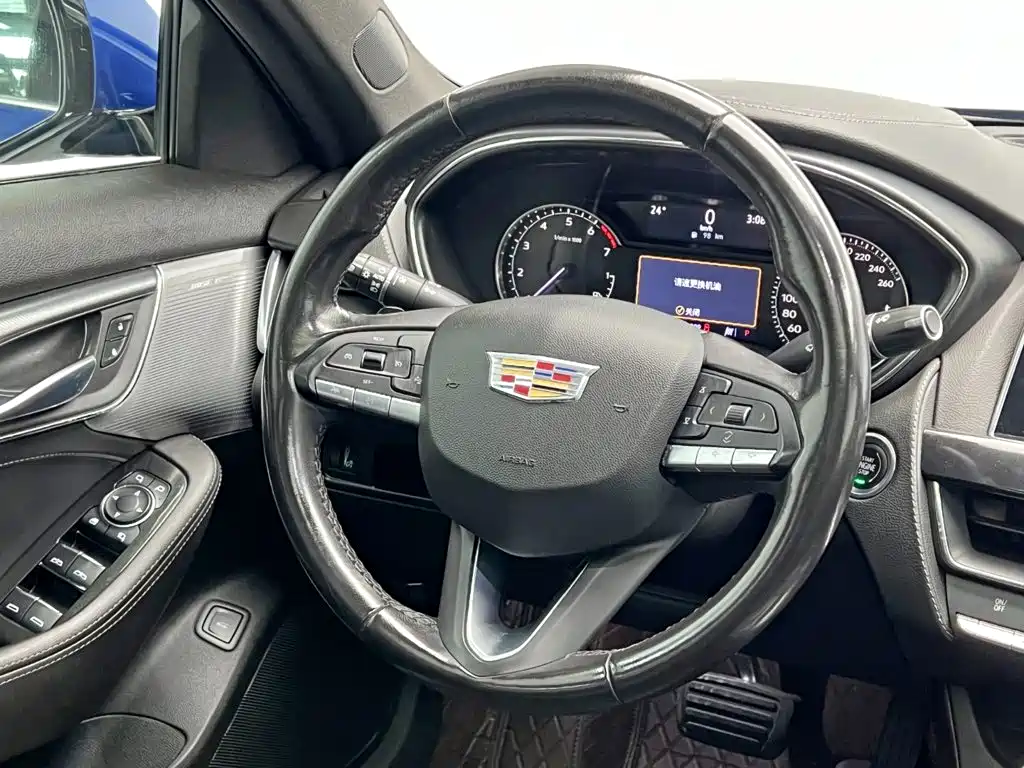 Cadillac CT5 2021 — фото 21