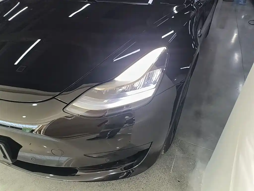 Tesla Model 3 2020 — фото 24