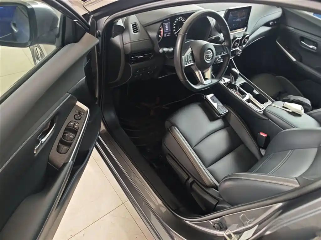 Nissan Sylphy 2023 — фото 16