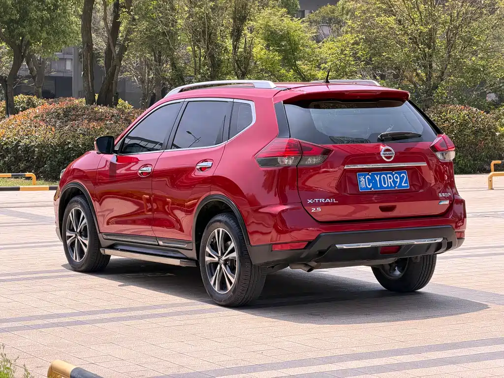 Nissan X-Trail 2017 — фото 8