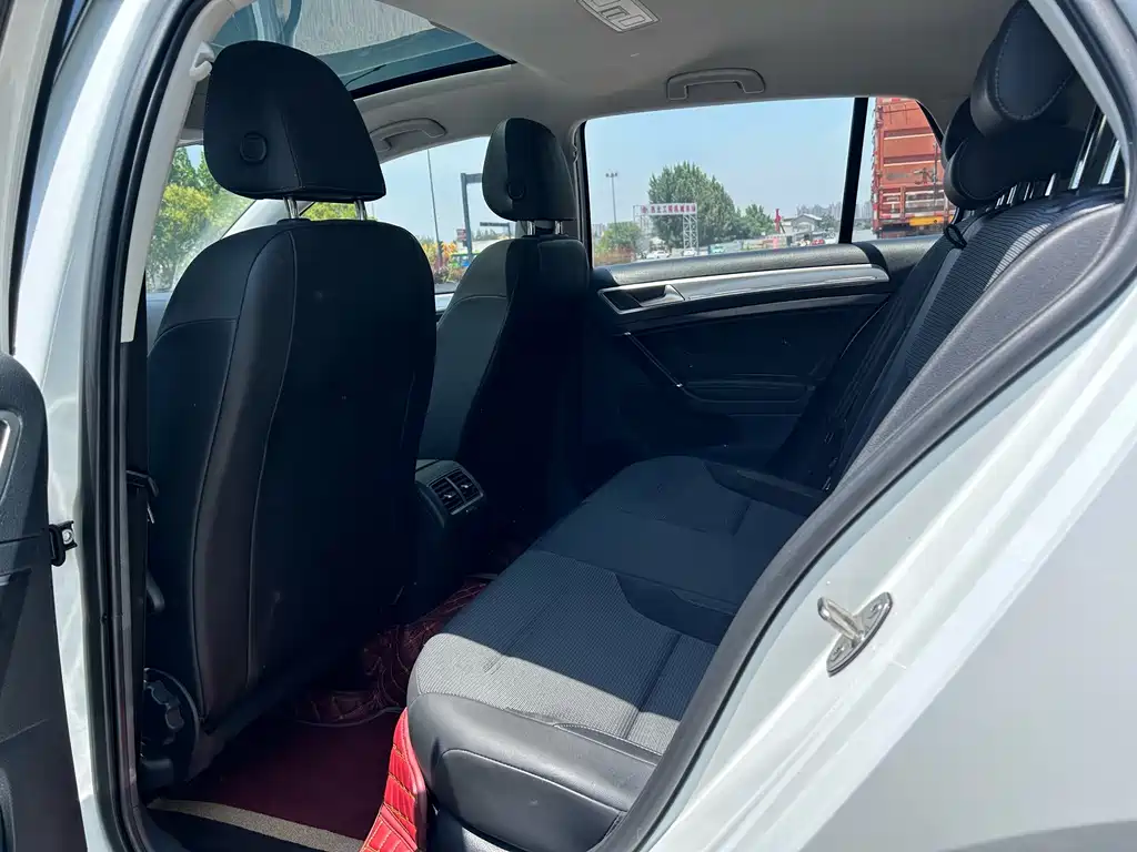 Volkswagen Golf 2018