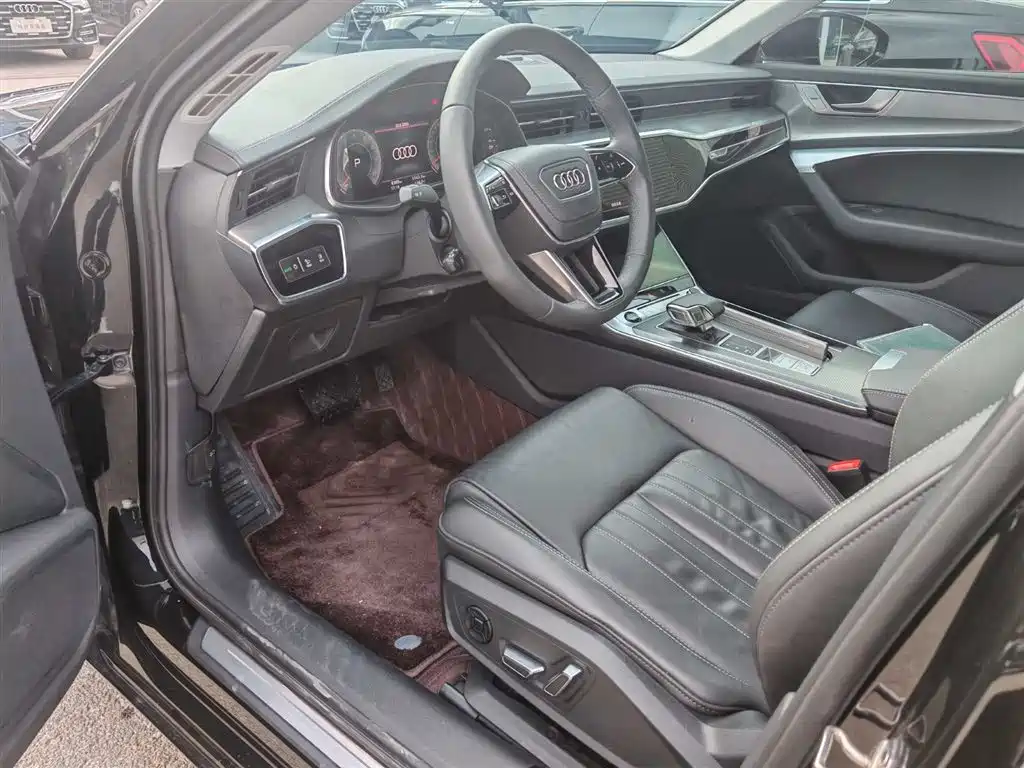 Audi A6L 2023