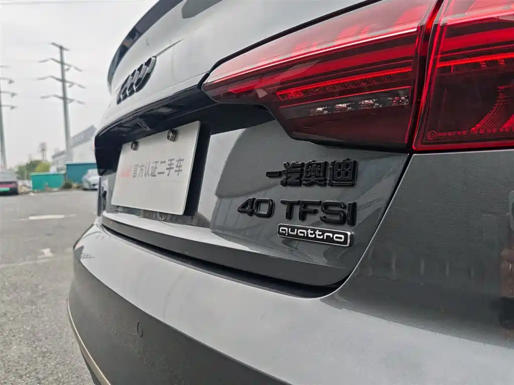 Audi A4L 2024 — фото 10