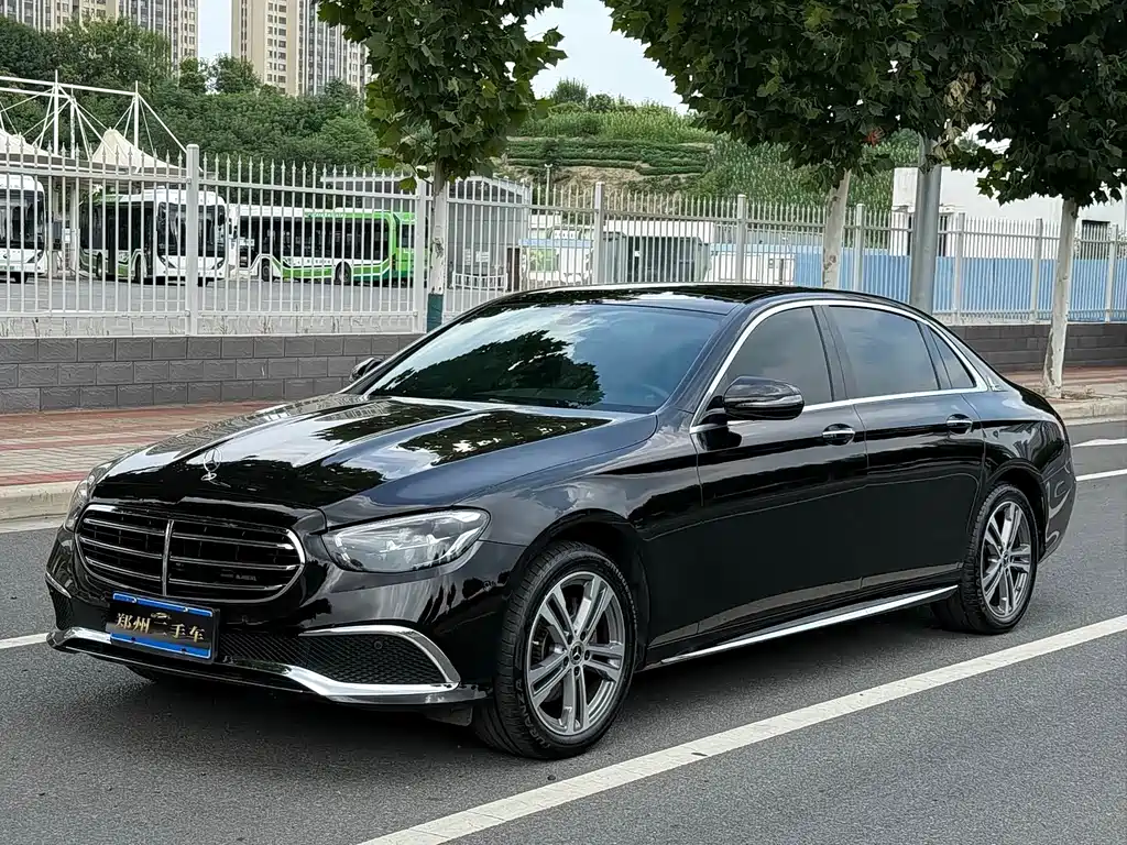 Mercedes-Benz E-Class 2020 — фото 1