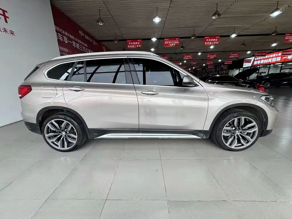 BMW X1 2020
