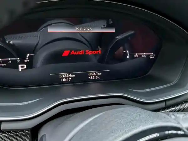 Audi A4L 2021