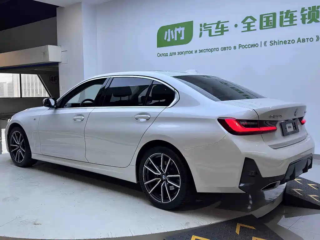 BMW 3 Series 2023