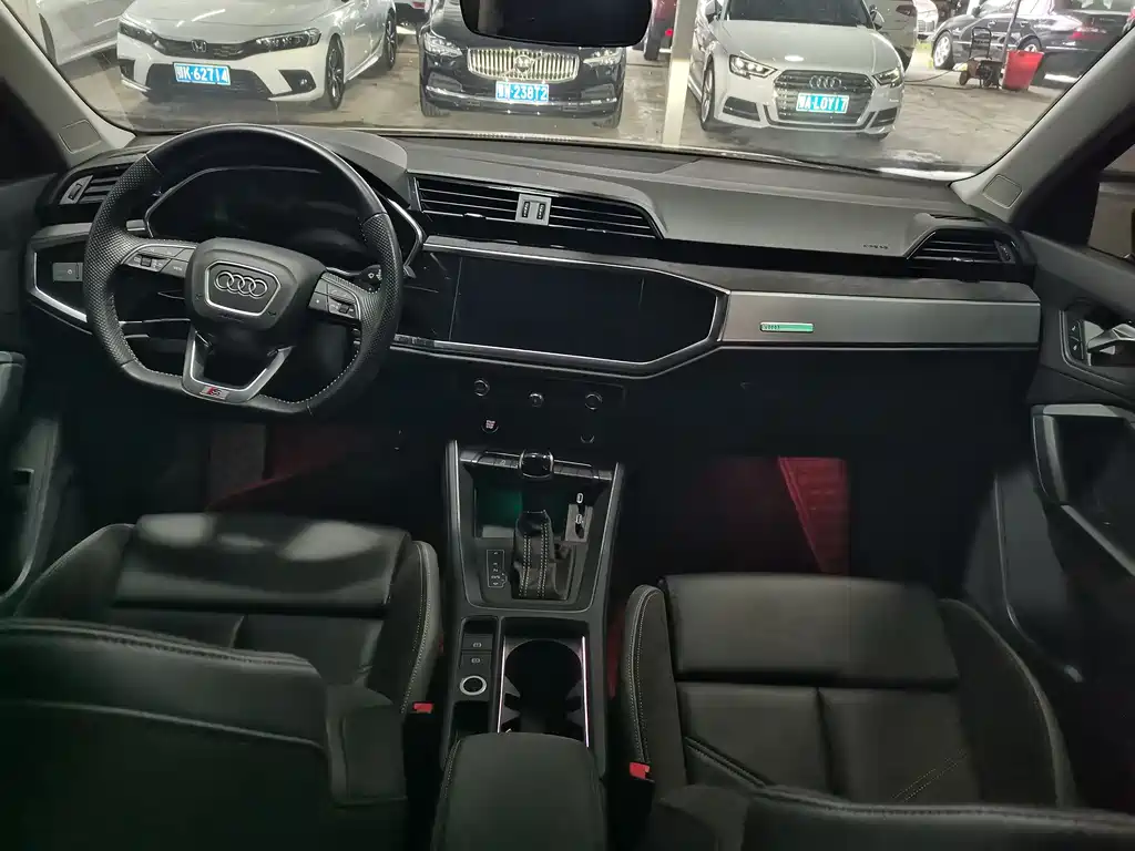 Audi Q3 Sportback 2022 — фото 6