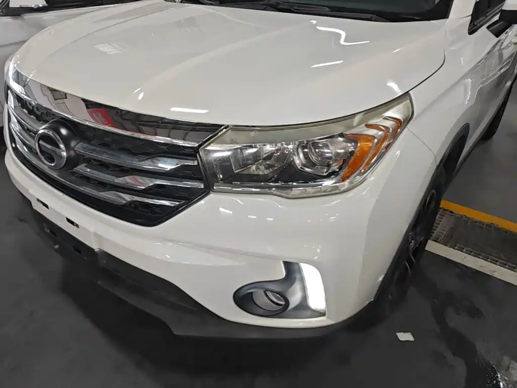 GAC Trumpchi GS4 2017 — фото 24