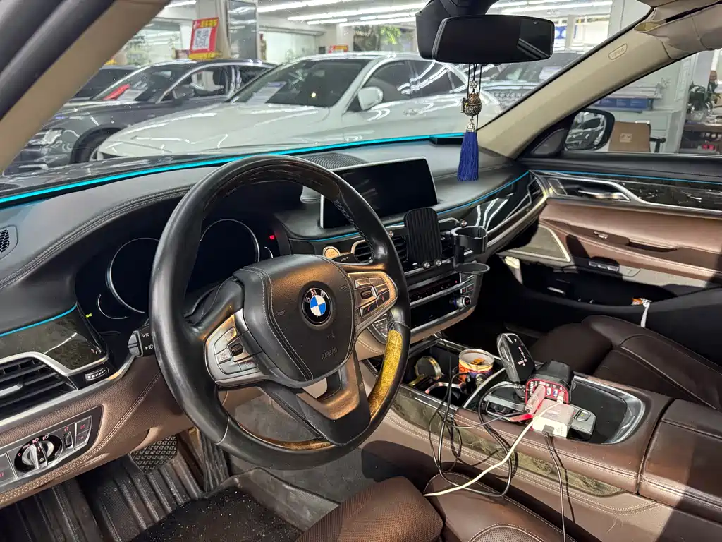BMW 7 Series 2016