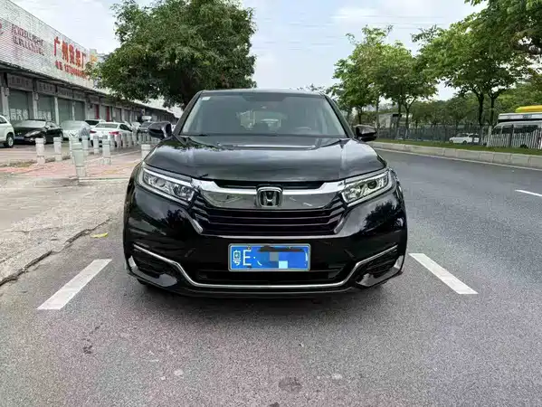 Honda Crown Road 2021