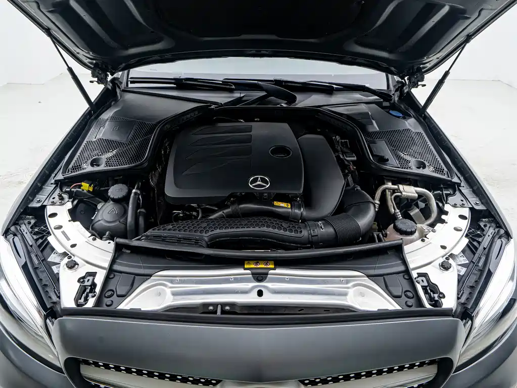 Mercedes-Benz C-Class 2019 — фото 15