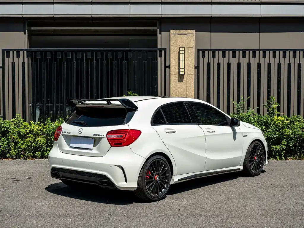 Mercedes-Benz A-Class AMG 2014 — фото 6