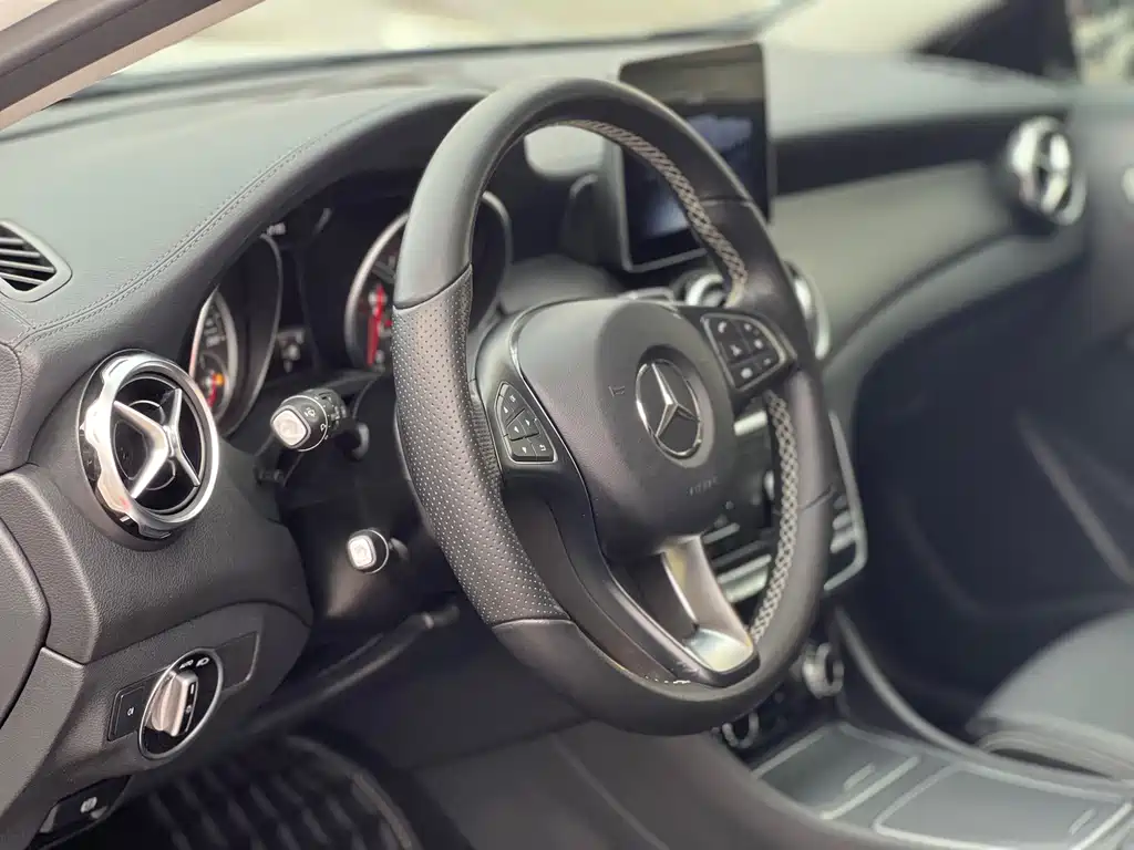 Mercedes-Benz GLA 2019 — фото 10