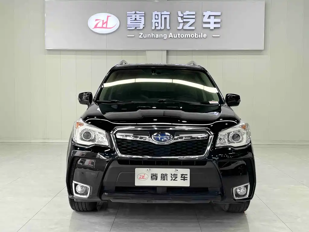 Subaru Forester 2014 — фото 3
