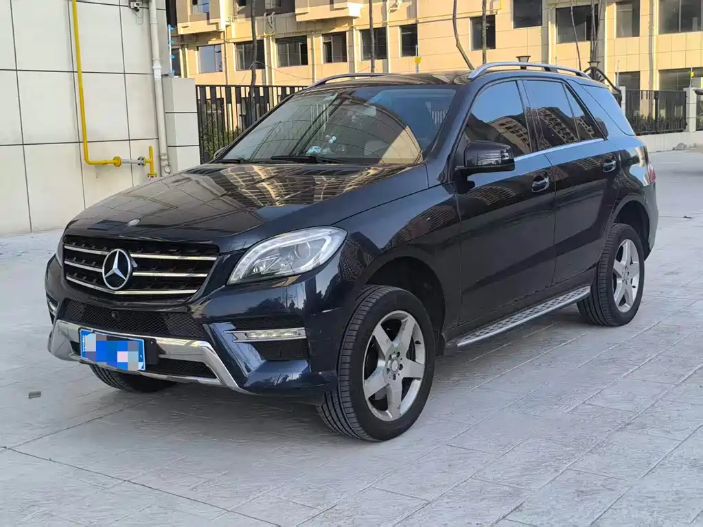 Mercedes-Benz M-Class 2014