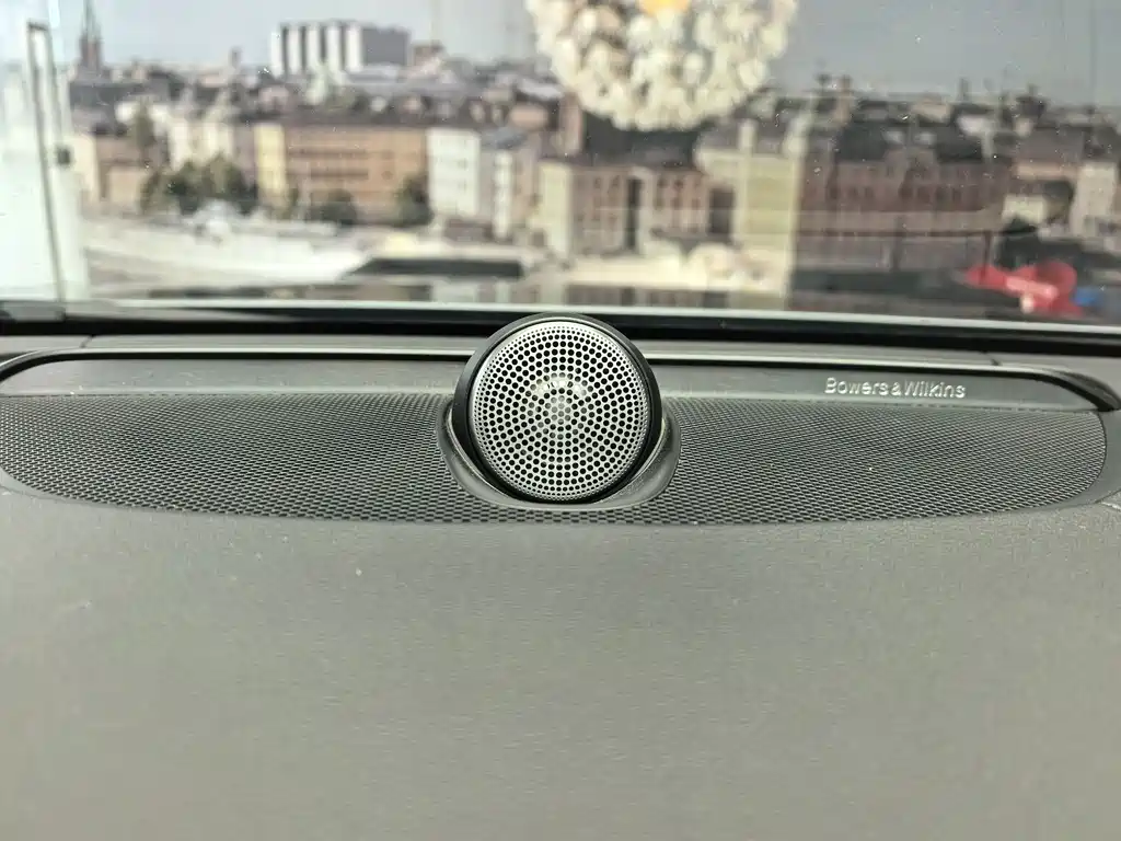 Volvo V90 2018 — фото 7