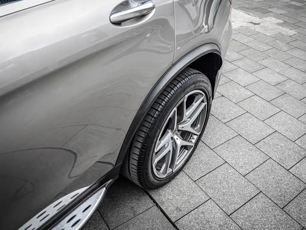 Mercedes-Benz GLC AMG 2020 — фото 11