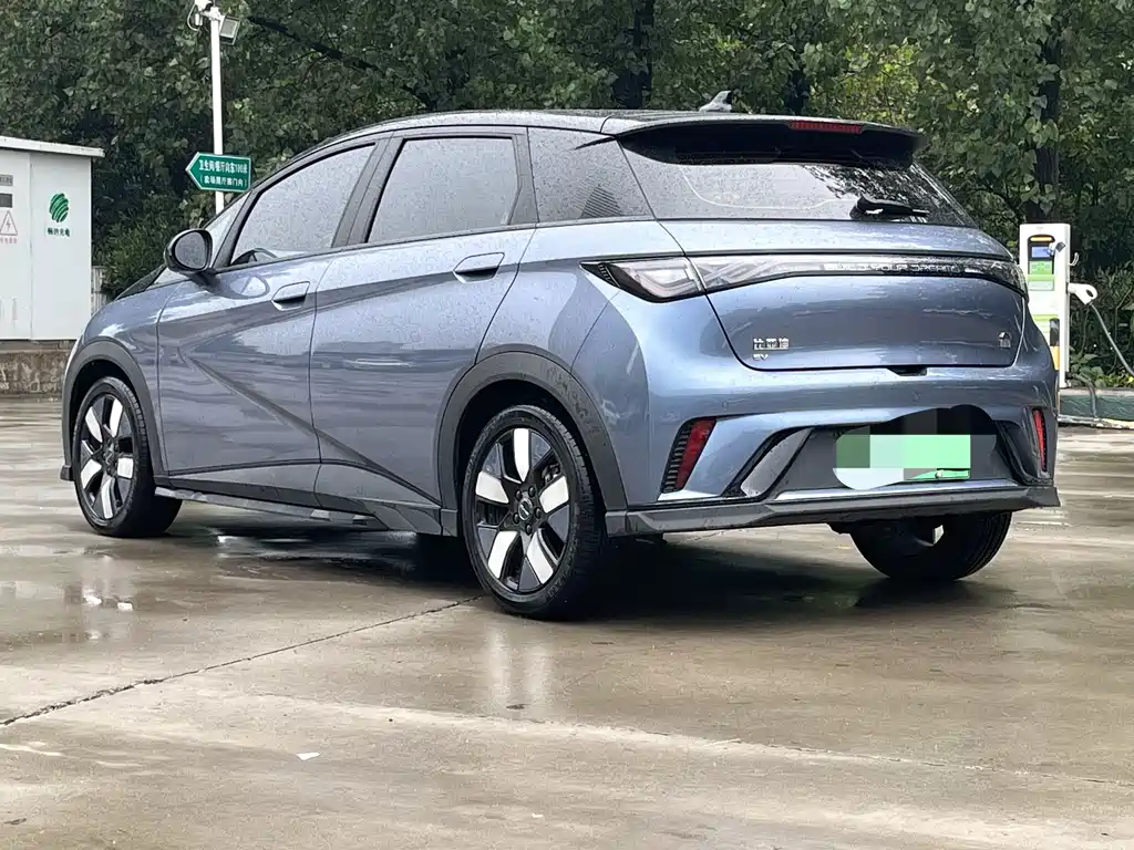 BYD Dolphin 2023 — фото 11