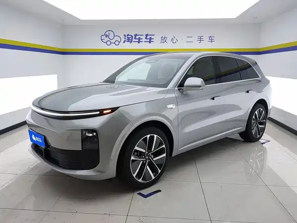 Li Auto L6 2024