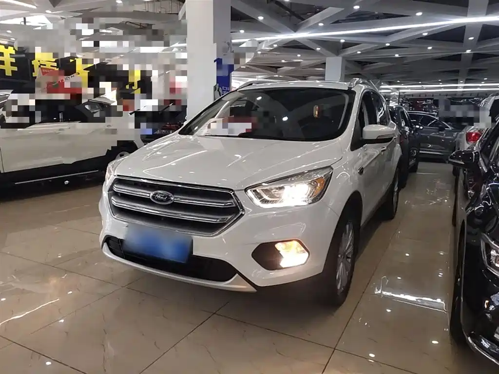 Ford Kuga 2016