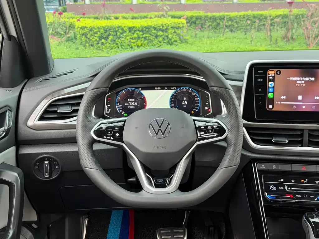 Volkswagen T-Roc 2025 — фото 10