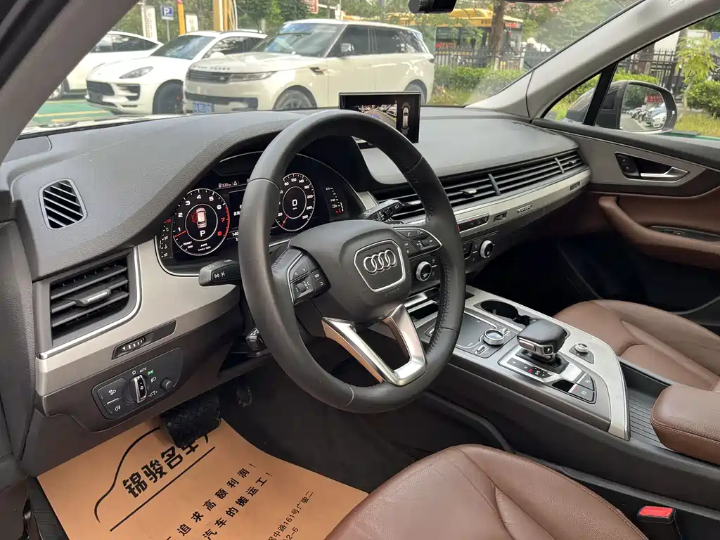 Audi Q7 2016 — фото 13