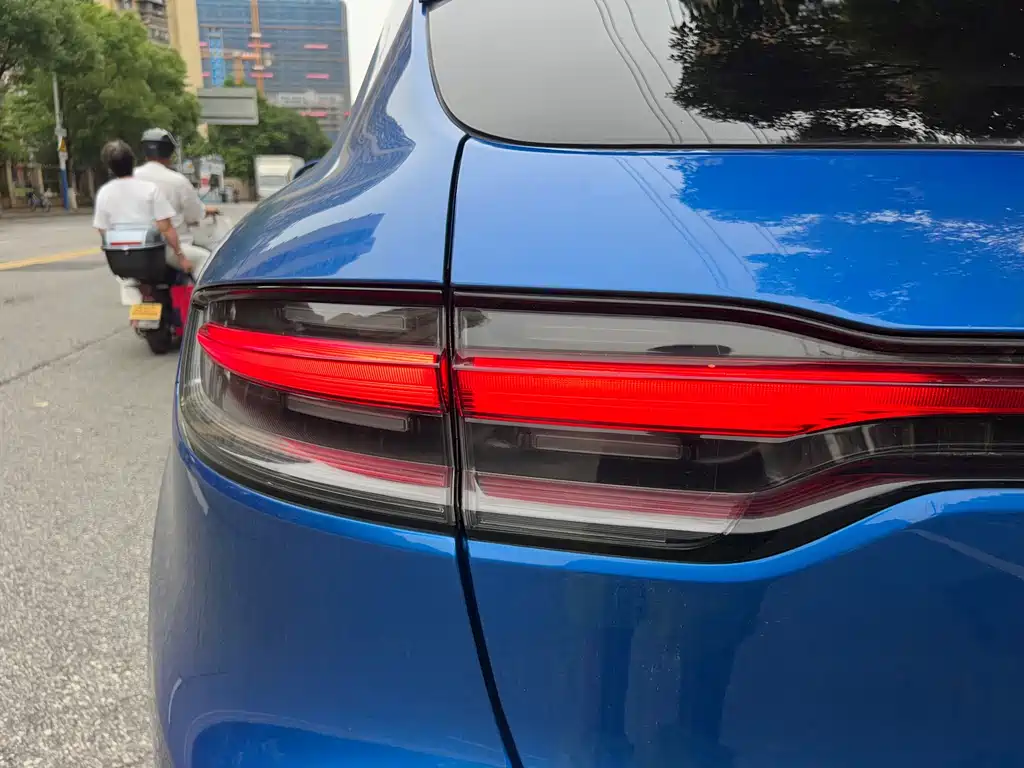 Porsche Macan 2018 — фото 7