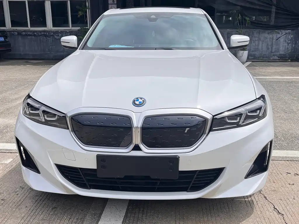 BMW i3 2023 — фото 2