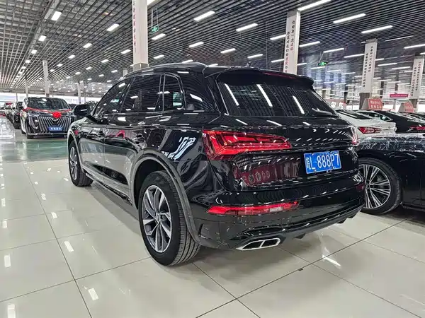 Audi Q5L 2024