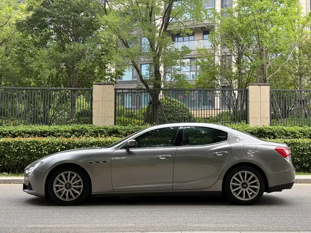 Maserati Ghibli 2015 — фото 7