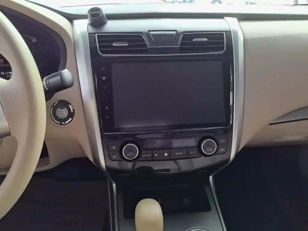 Nissan Teana 2018 — фото 13