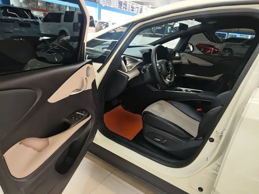 BYD Dolphin 2024 — фото 12