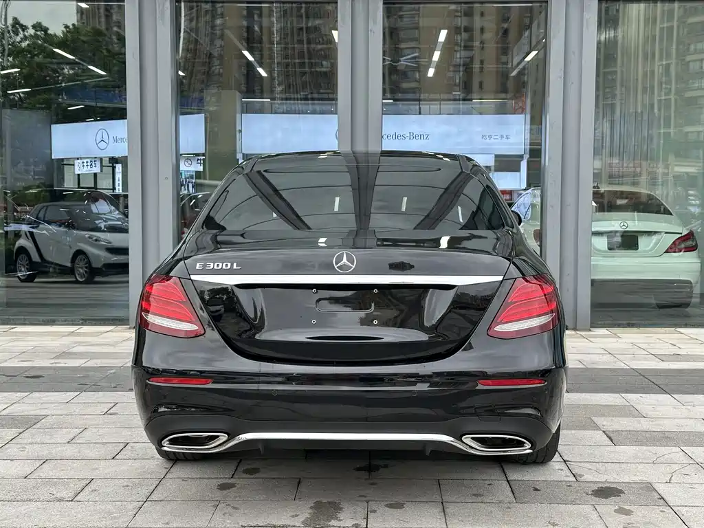 Mercedes-Benz E-Class 2019 — фото 4