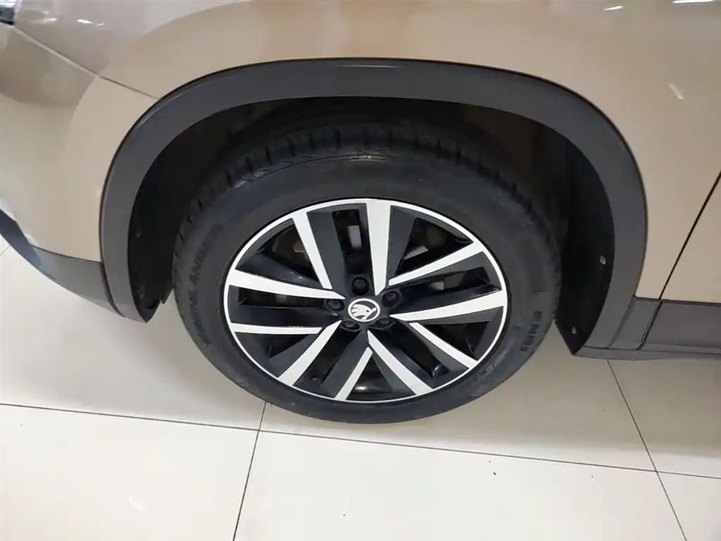 Skoda Kamiq 2021 — фото 23