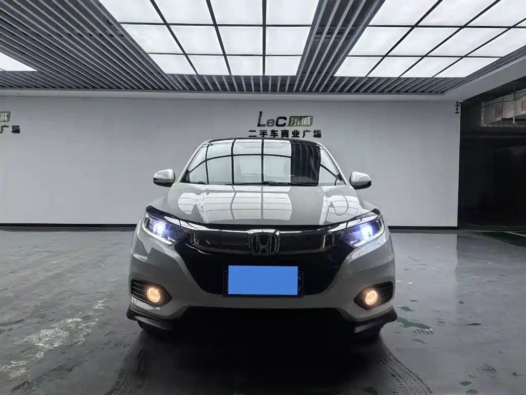 Honda Vezel 2021 — фото 3