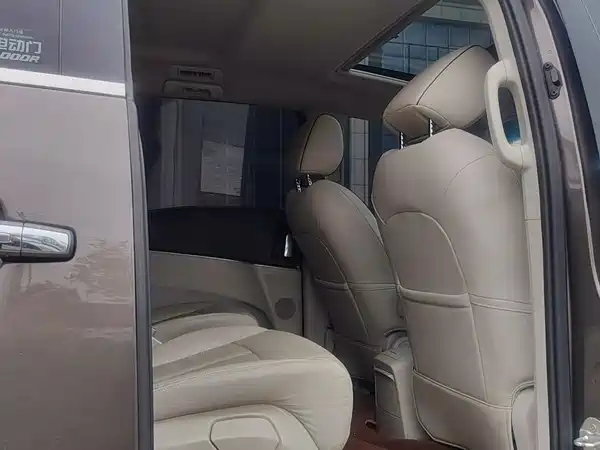 Buick GL8 2021