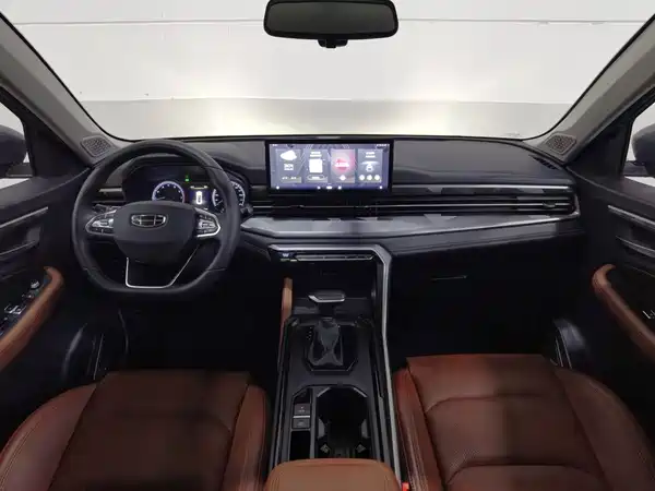 Geely Vision X6 2024